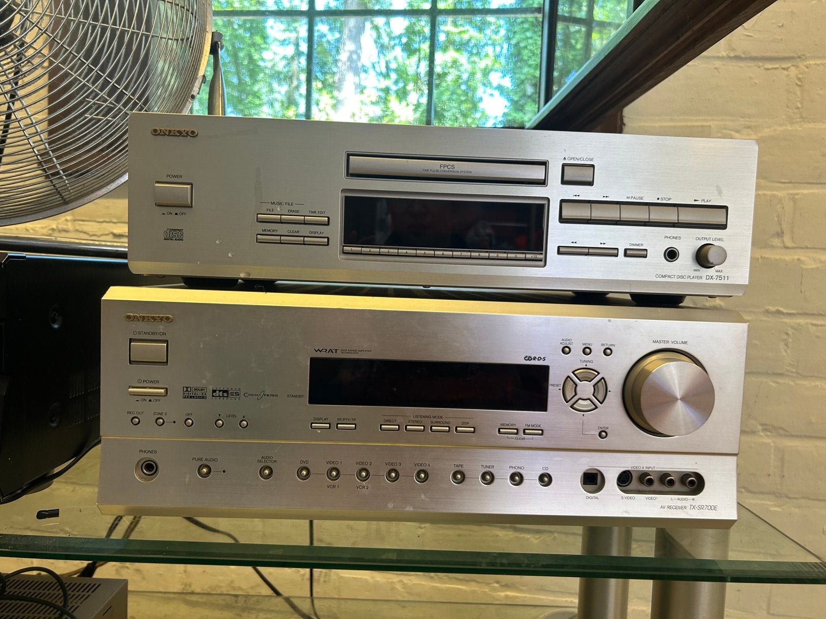Lecteur de disques compacts ONKYO et récepteur AV, Enlèvement ou Envoi, Comme neuf