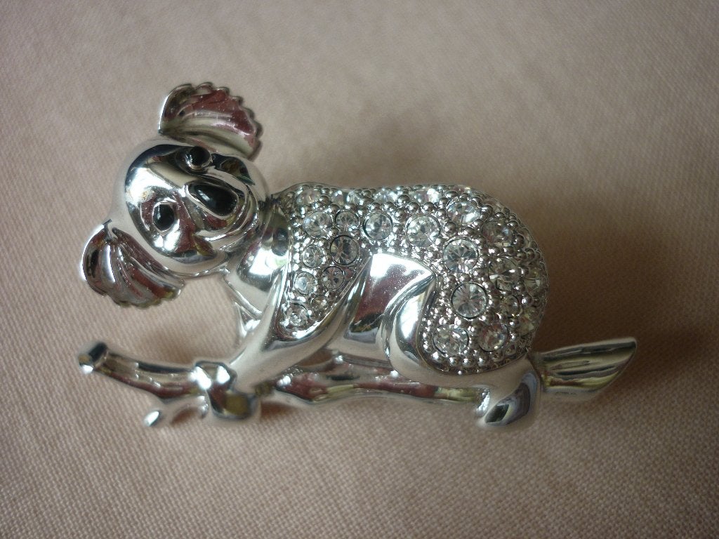 Zilverkleurige Broche Koalabeer met Zirkonia, Handtassen en Accessoires, Broches, Overige materialen, 4 tot 7 cm, Nieuw, Ophalen of Verzenden