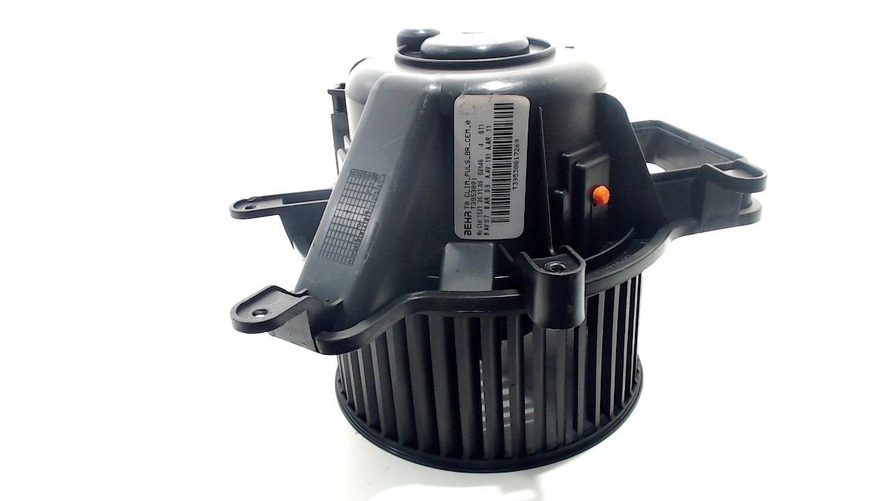 Kachel ventilator motor Peugeot 3008, Onderdelen@venauto.nl, Van der Ven Autorecycling B.V., Ettenseweg 76, 4706 PB Roosendaal, The Netherlands