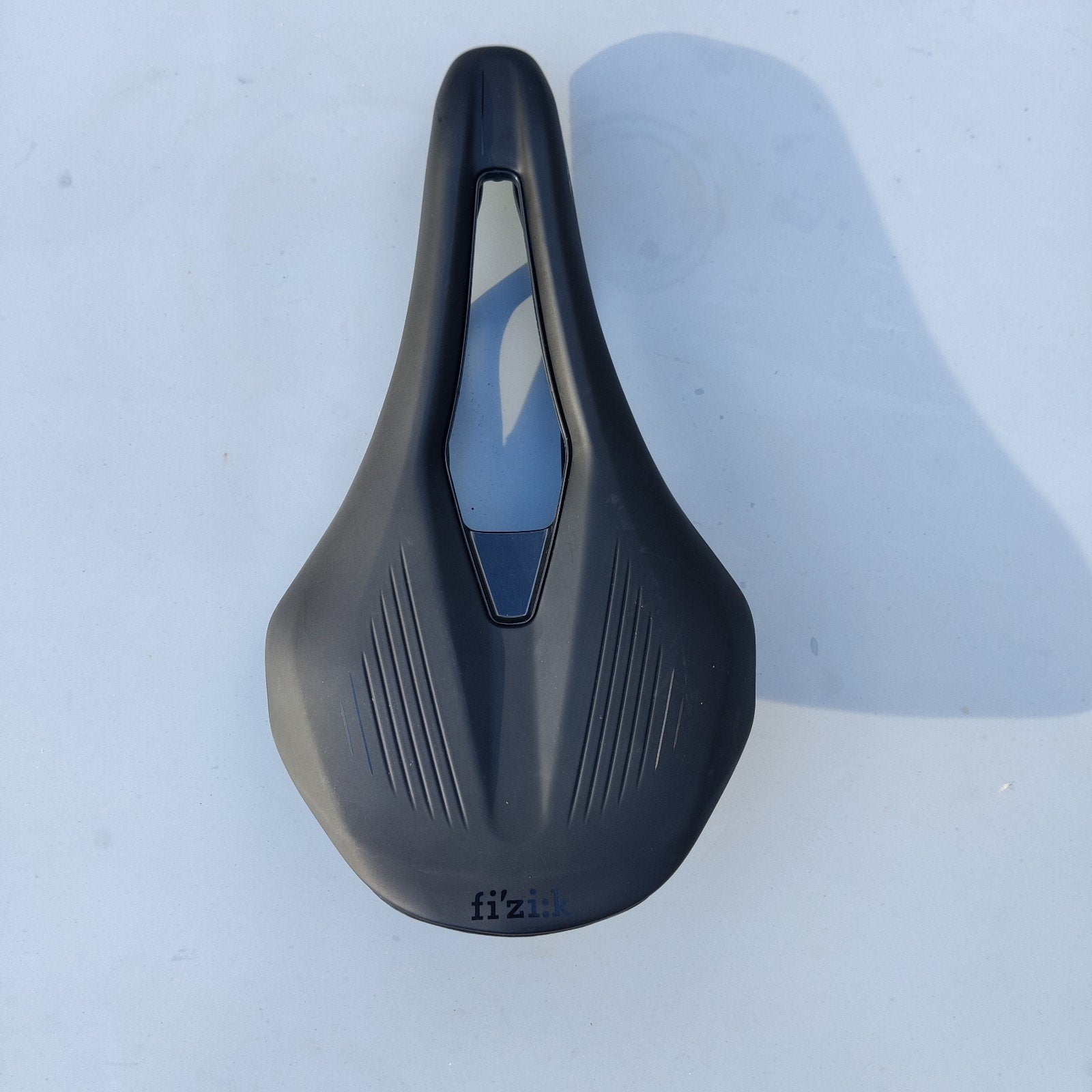 Selle Fizik Vento Argo, Vélos & Vélomoteurs, Vélos Pièces, Selle, Envoi
