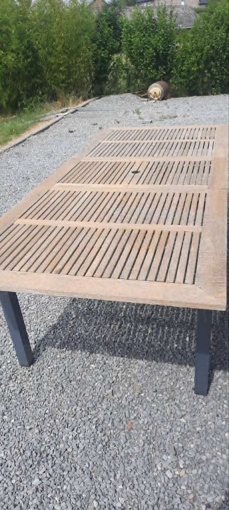 table jardin 220x100, Enlèvement, Utilisé
