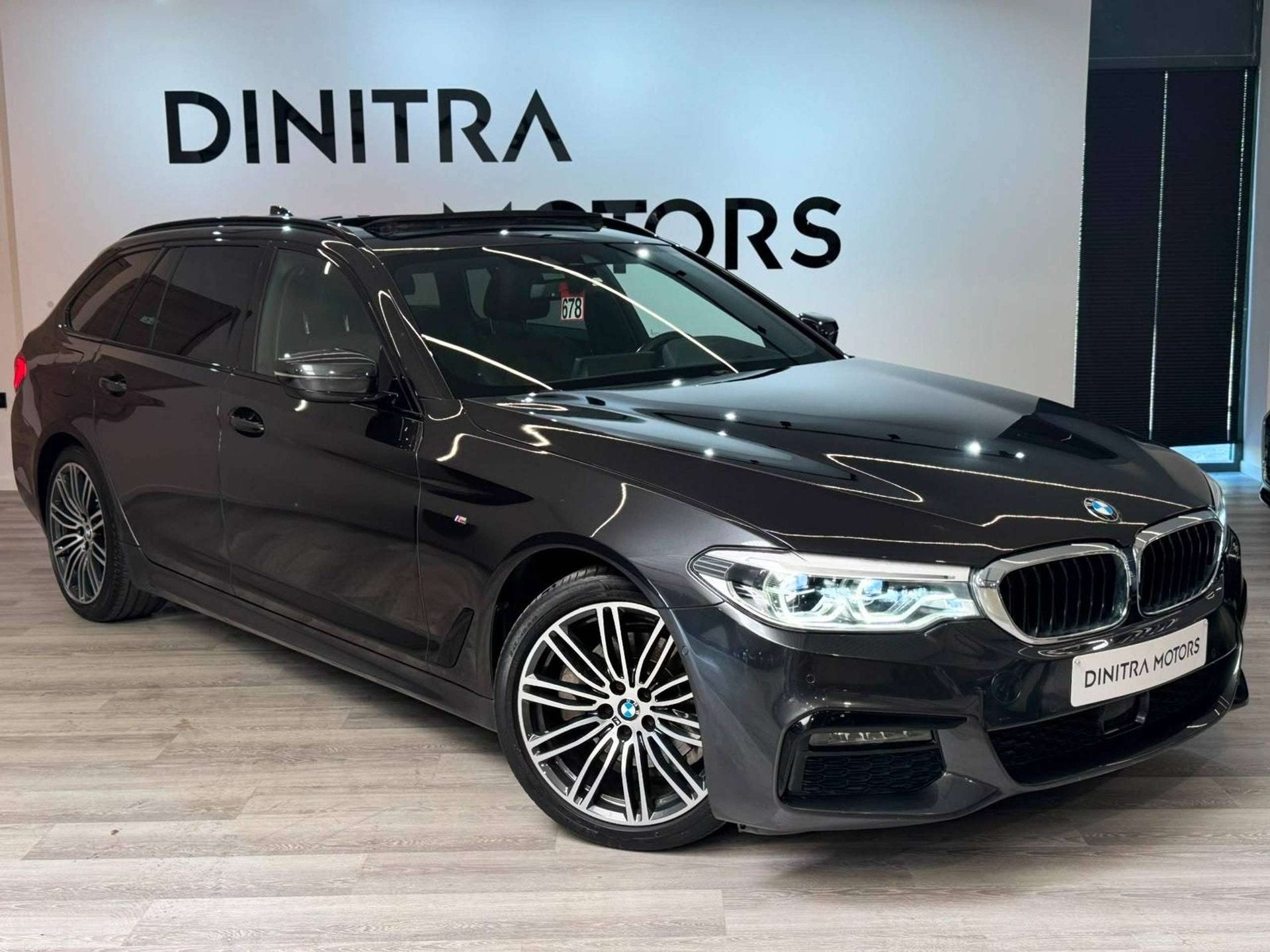 BMW 520 M-Sport - Pano/Carplay/ACC/LED/Memory, Automaat, 4 cilinders, https://public.car-pass.be/vhr/06a2c44d-2cde-42c3-890c-aa11177b9c8c
