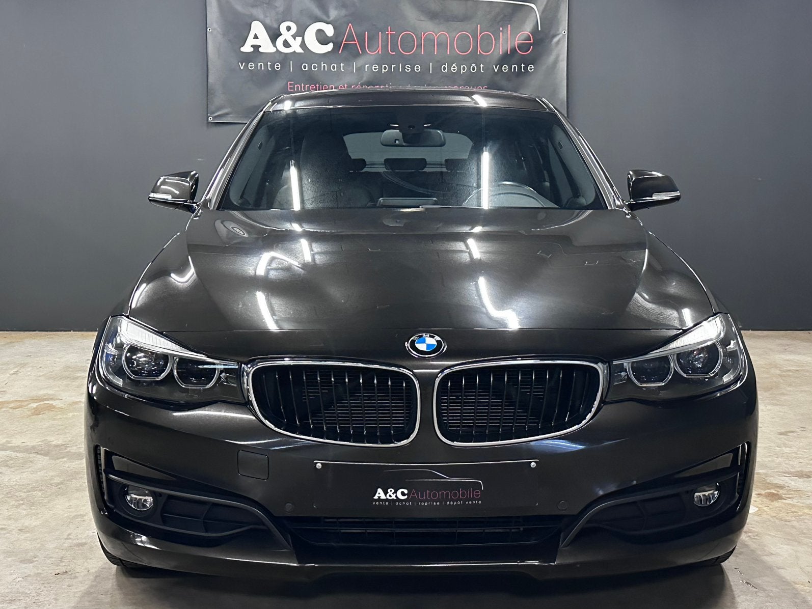 Bmw 318D GT 2017 150 ch Automatique, Autos, Cuir, Achat, Entreprise, Noir