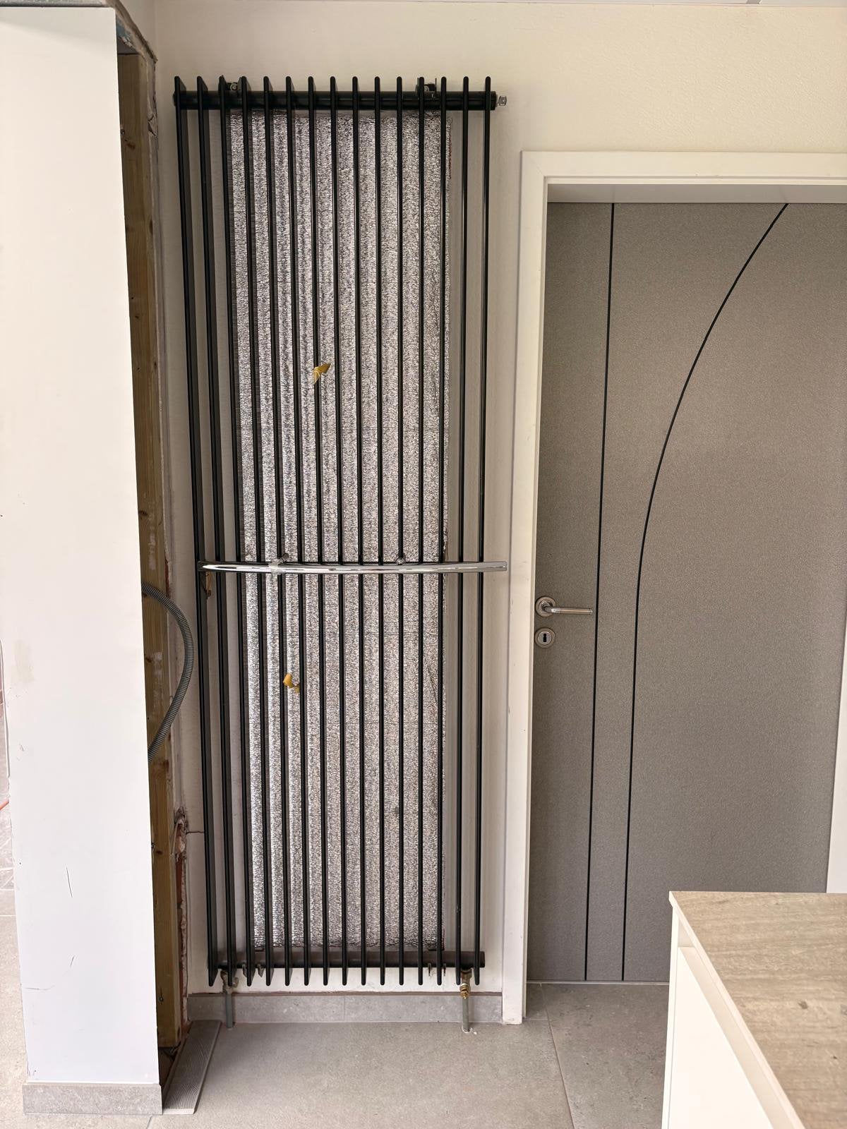 Zwarte radiator Vasco, Enlèvement, Comme neuf, Radiateur