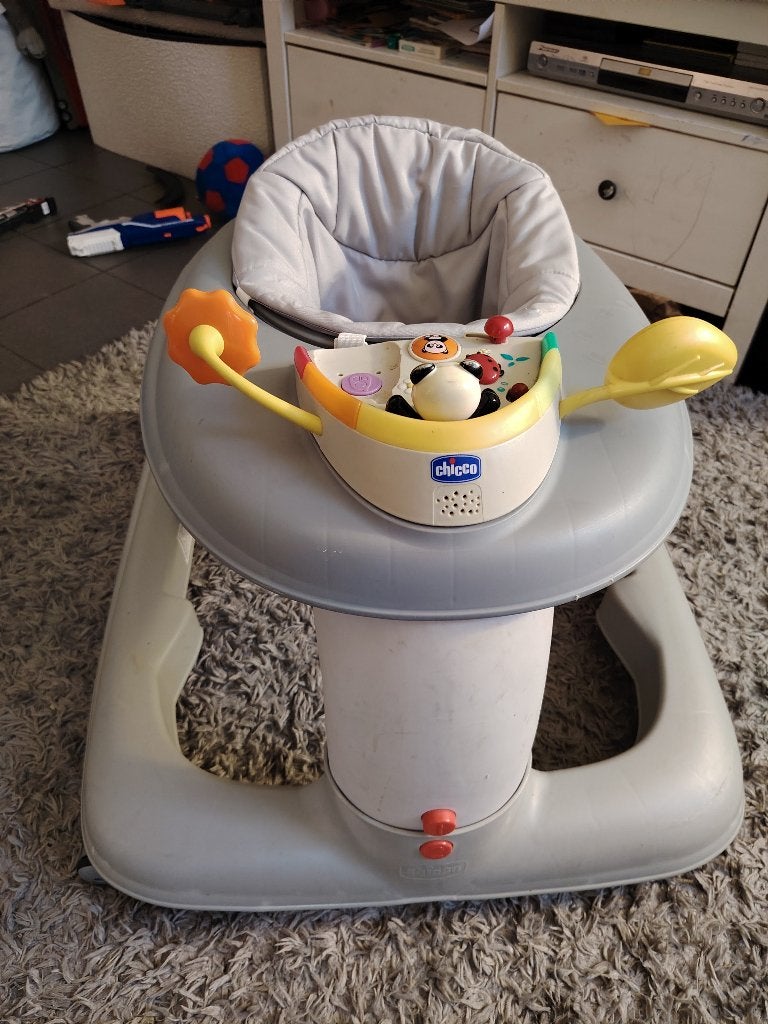 Trotteur évolutif chicco, Enfants & Bébés, Enlèvement, Utilisé, Chicco