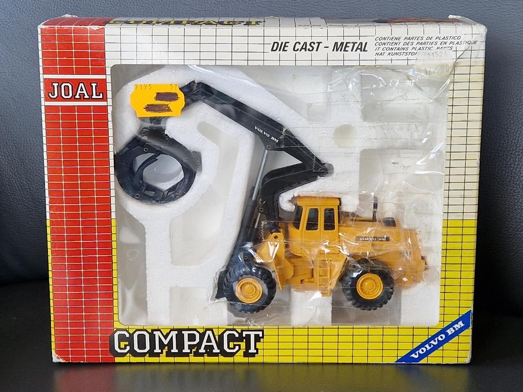 Joal Compact 237 Volvo BM L160 High-Lift miniature forestier, Hobby en Vrije tijd, Ophalen of Verzenden, Zo goed als nieuw, Hijskraan, Tractor of Landbouw