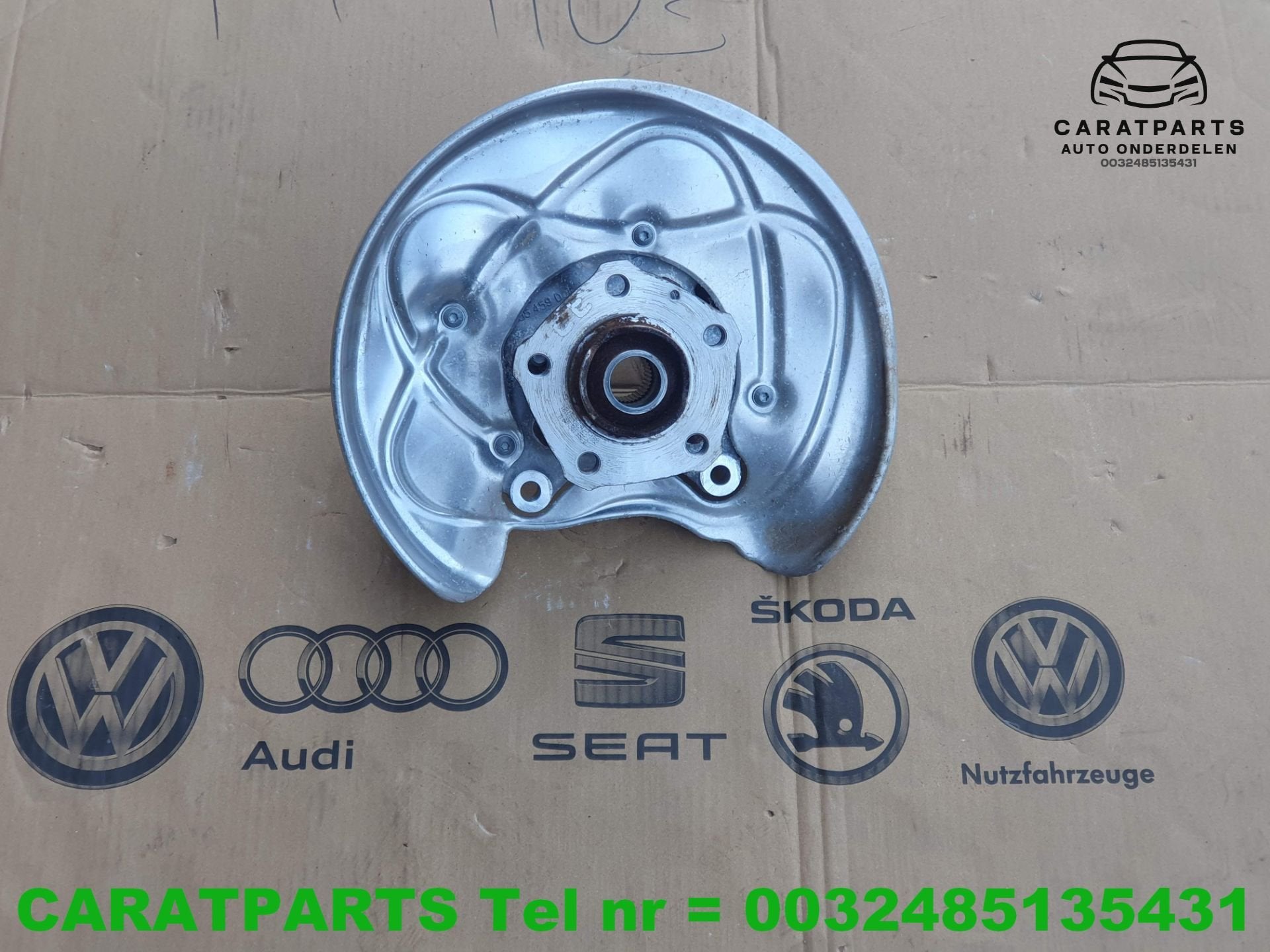 8W0505431Q 8W0505435AA roulement de roue a5 bo tier de roule, AUDI AG, Auto-Union-Strasse 1
85045  Ingolstadt, DE, Audi, Utilisé
