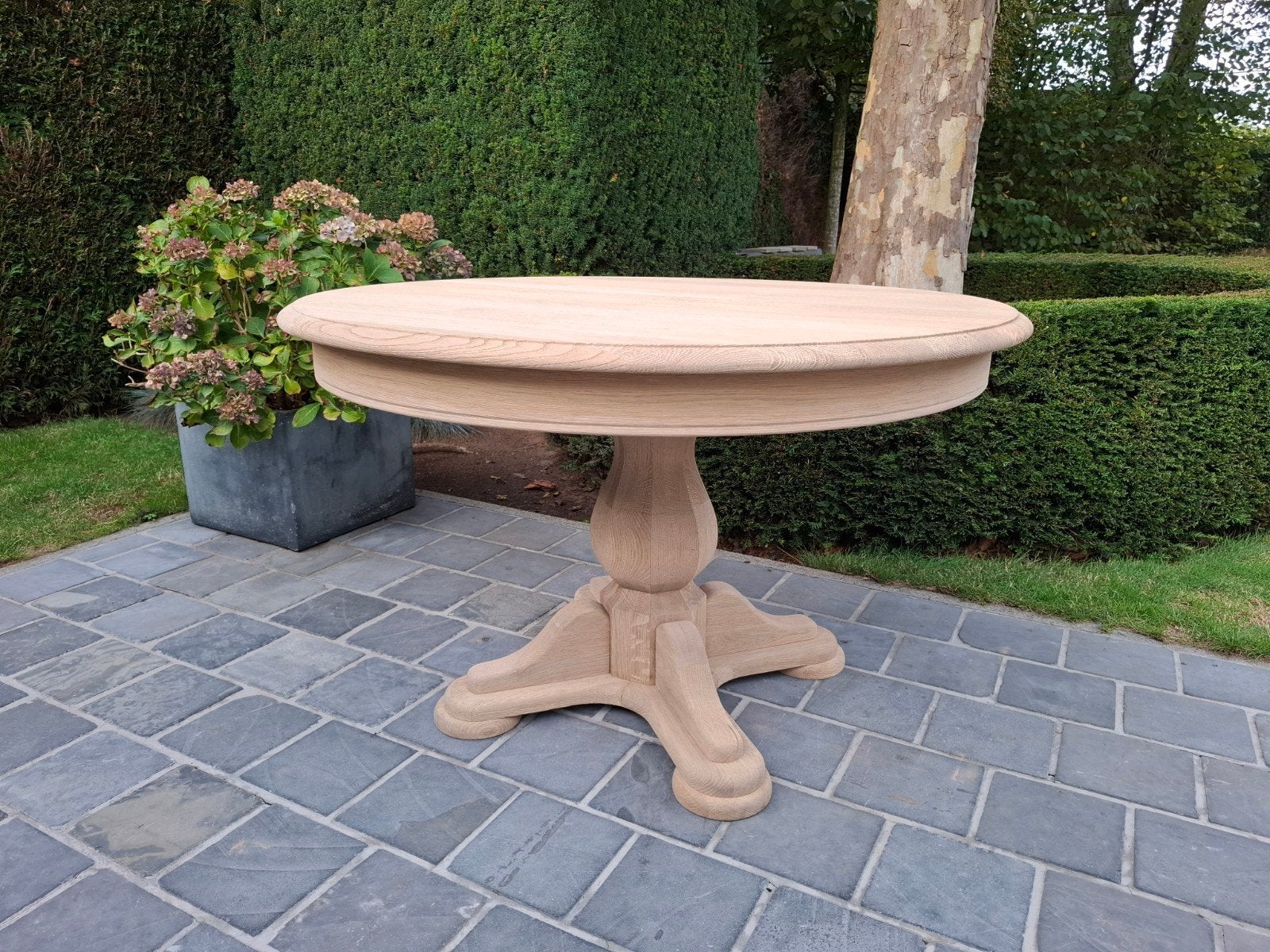 Table à manger ronde en chêne massif., Enlèvement ou Envoi