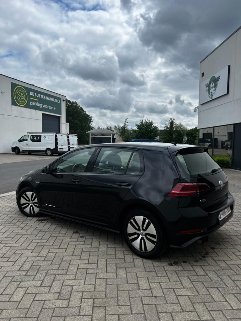 Volkwagen golf gte | 2017 | hybride |, Achat, Euro 6, Carnet d'entretien, 5 places