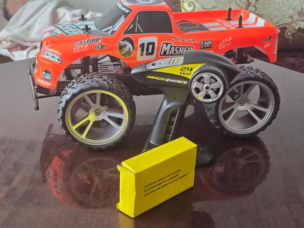Het was een cadeau voor mijn zoon, maar hij is 1 jaar, Nieuw