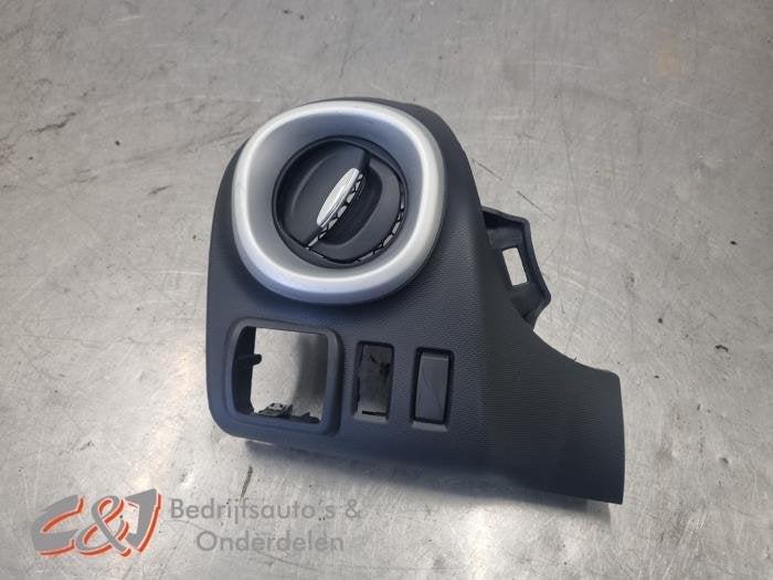 Grille aération tableau de bord d'un Fiat Talento, Autos : Pièces & Accessoires, -, 3 mois de garantie, Utilisé, Fiat
