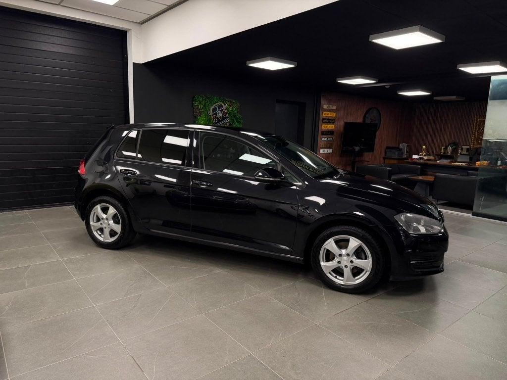 VW GOLF 2013 TURBO 1.2 BENZINE, Auto's, Volkswagen, Bluetooth, Euro 5, Zwart, Zwart