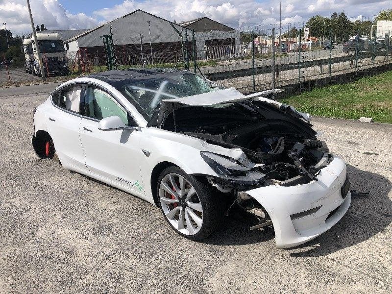 tesla 3 année 2019 pour PIECES, Autos : Pièces & Accessoires, Enlèvement