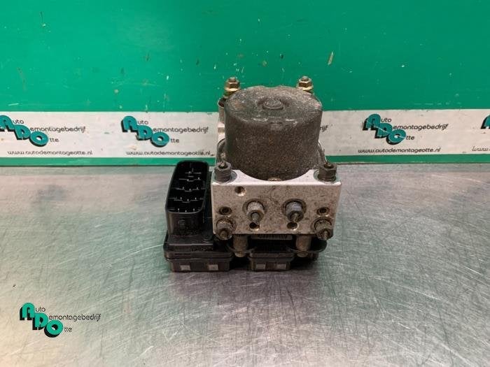 Pompe ABS d'un Daihatsu Cuore (Cuore 03-), Daihatsu, -, 3 mois de garantie, Utilisé