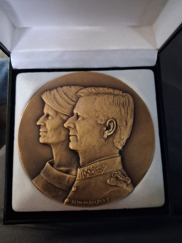 herdenkingsmedaille, Ophalen