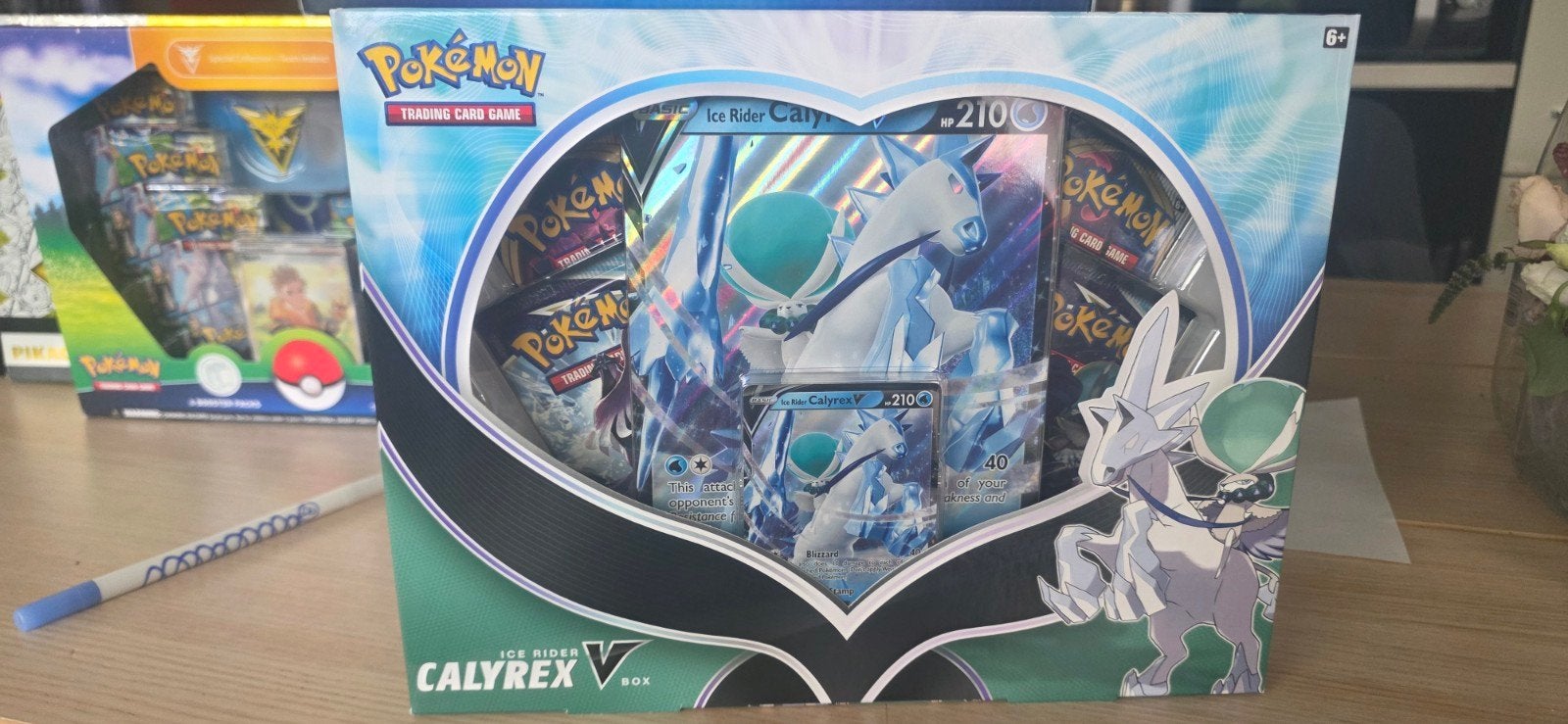 pokemon calyrex ice rider vbox, Hobby & Loisirs créatifs, Enlèvement, Neuf, Booster box, Foil