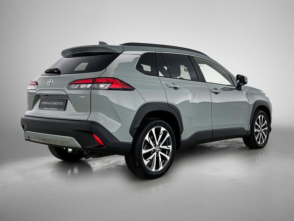 Toyota Corolla Cross 1.8 Hybrid Style | Navigatie | Achterui, Stof, Gebruikt, 750 kg, 4 cilinders