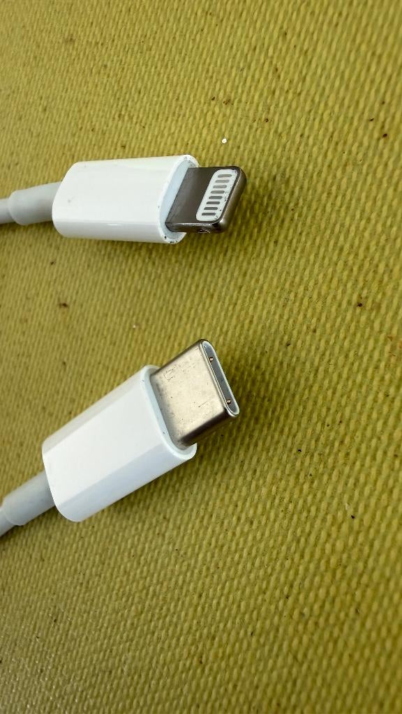Apple Lightning naar Usb C Kabel 1 Meter, Telecommunicatie, Ophalen of Verzenden, Zo goed als nieuw, Apple iPhone