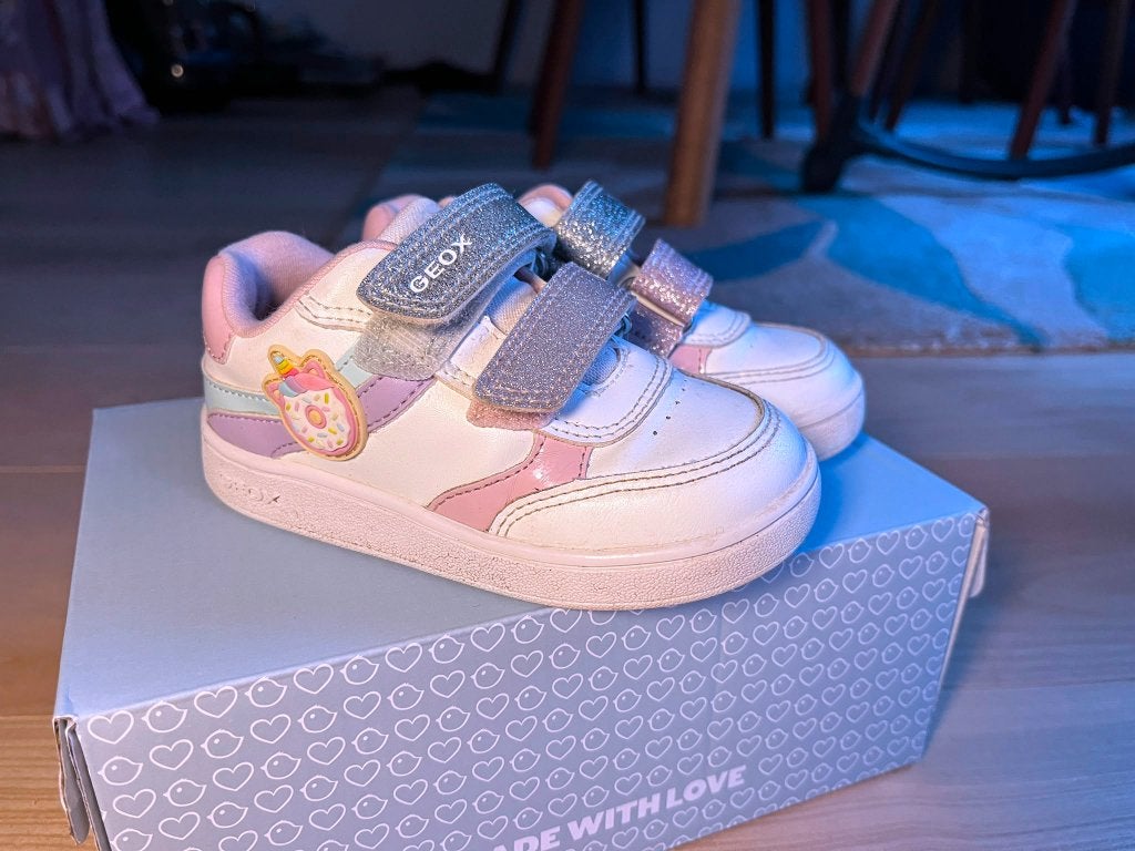Chaussure enfant GEOX à scratchs, Ophalen, Meisje, Sportschoenen, Zo goed als nieuw