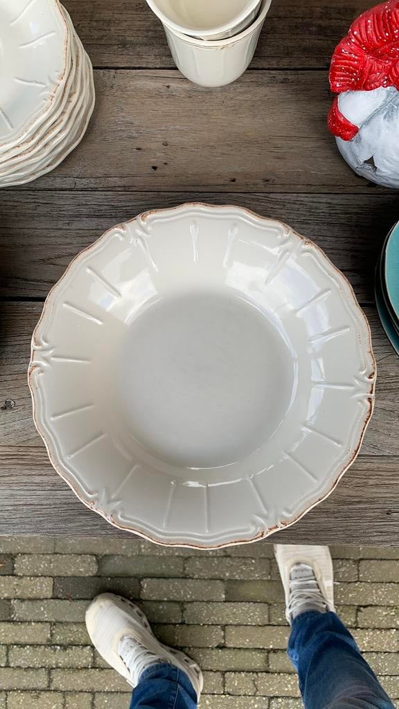 8 assiettes à soupe douillettes et tendances, Enlèvement