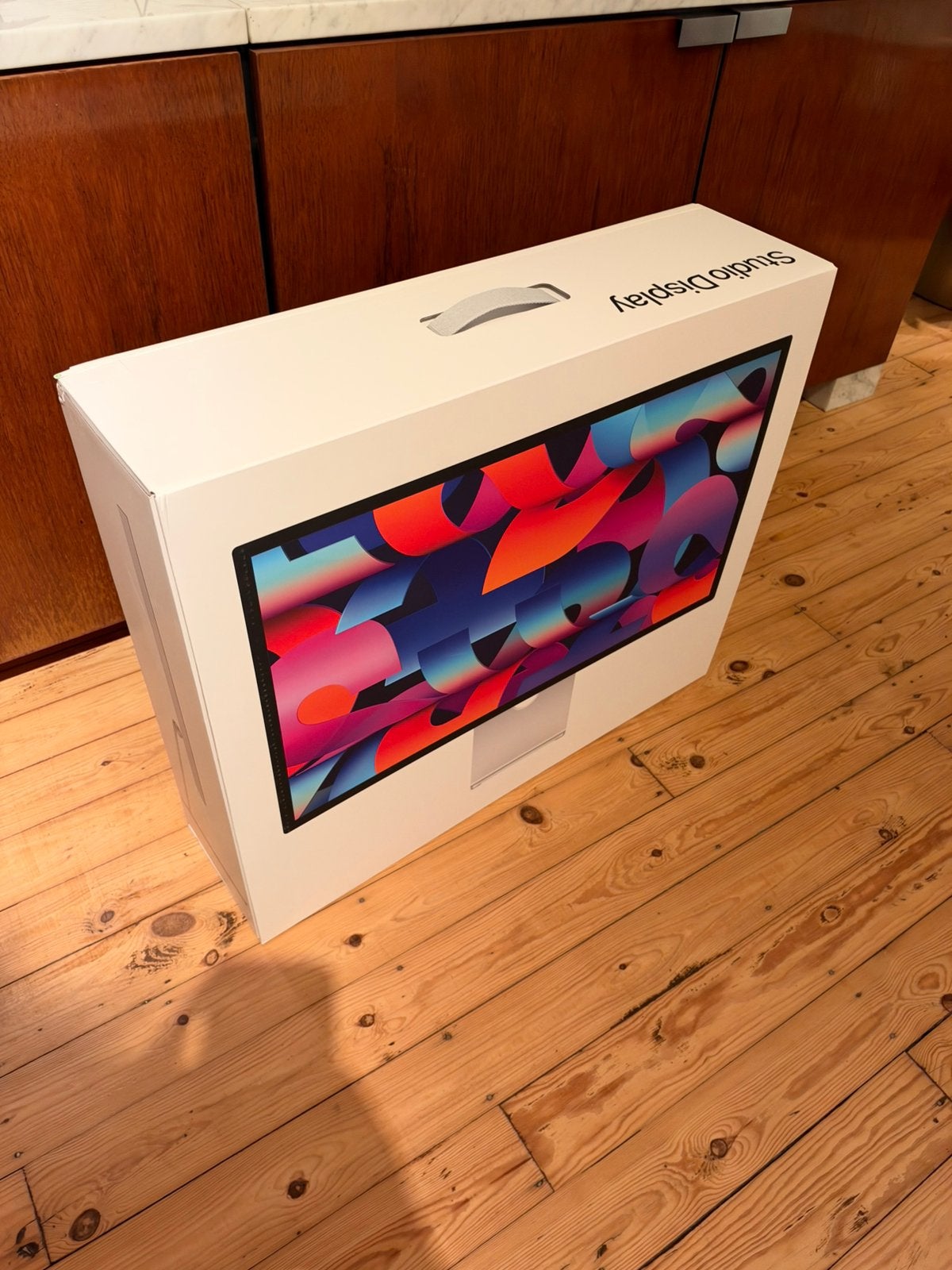 Apple Studio Display 2026 kantelbaar, Computers en Software, Ophalen, Zo goed als nieuw, Kantelbaar
