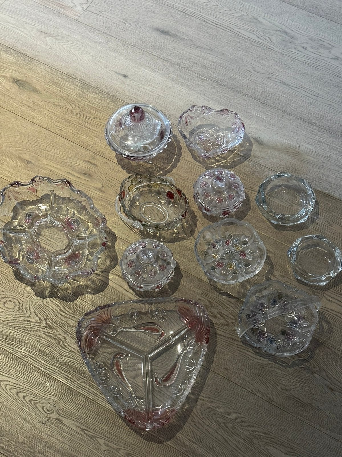 Décoration vintage en cristal avec détails floraux, Enlèvement, Comme neuf