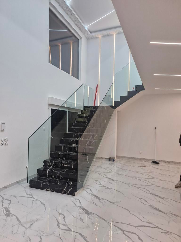 Balustrade van roestvrij staal en aluminium