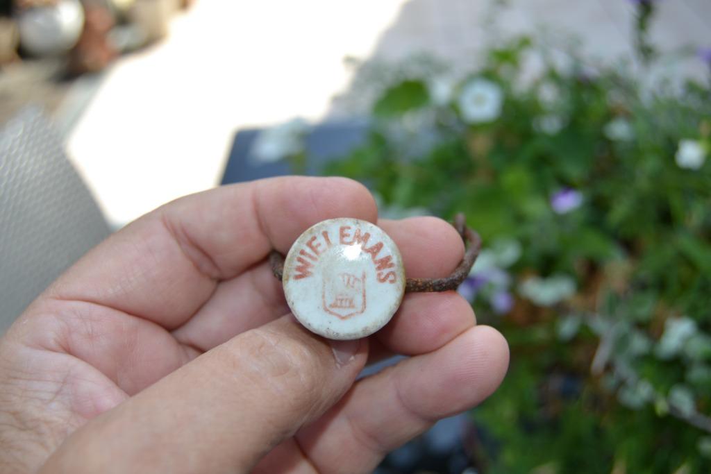 vieux bouchon de bière en porcelaine, Enlèvement ou Envoi, Utilisé, Autres types, Autres marques
