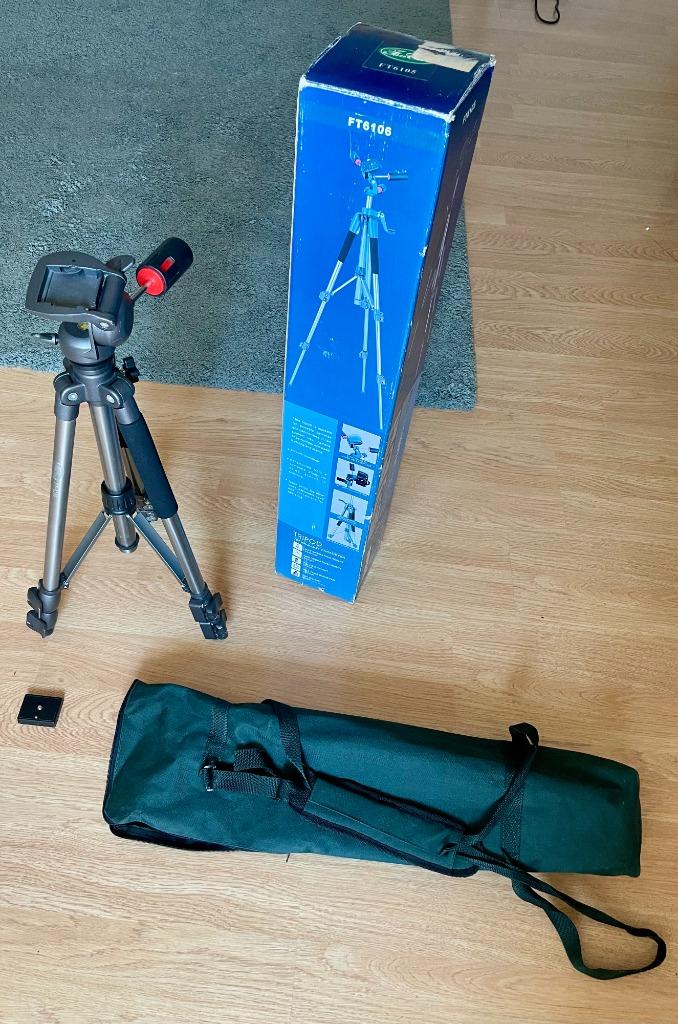 trépied professionnel pour appareil photo ou vidéo, Enlèvement, Comme neuf, Trépied