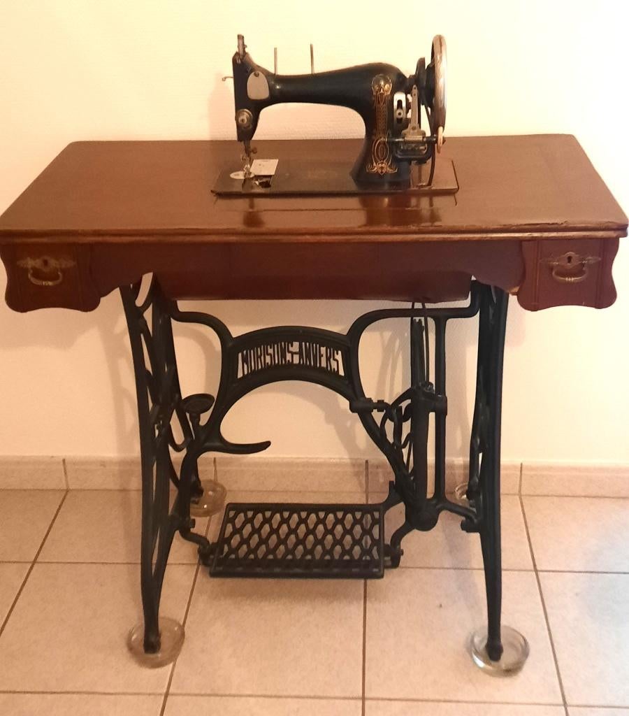antieke naaimachine, Ophalen