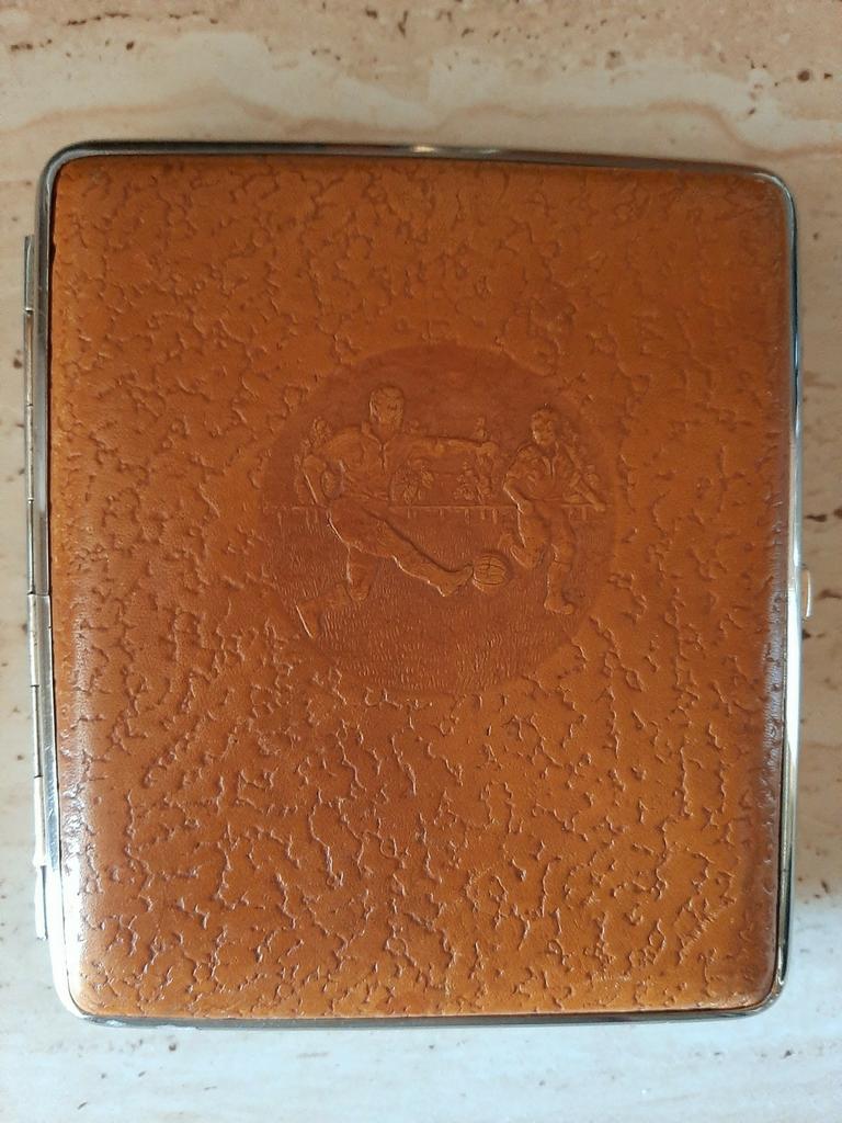 Grand étui pour cigarillos cuir camel et métal, Enlèvement ou Envoi, Comme neuf