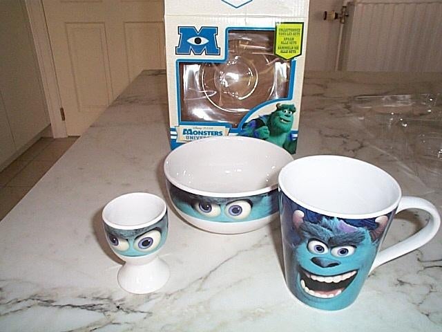 Nieuwe ontbijt set Disney PIXAR Monsters University, Verzamelen, Disney, Nieuw, Servies, Ophalen of Verzenden