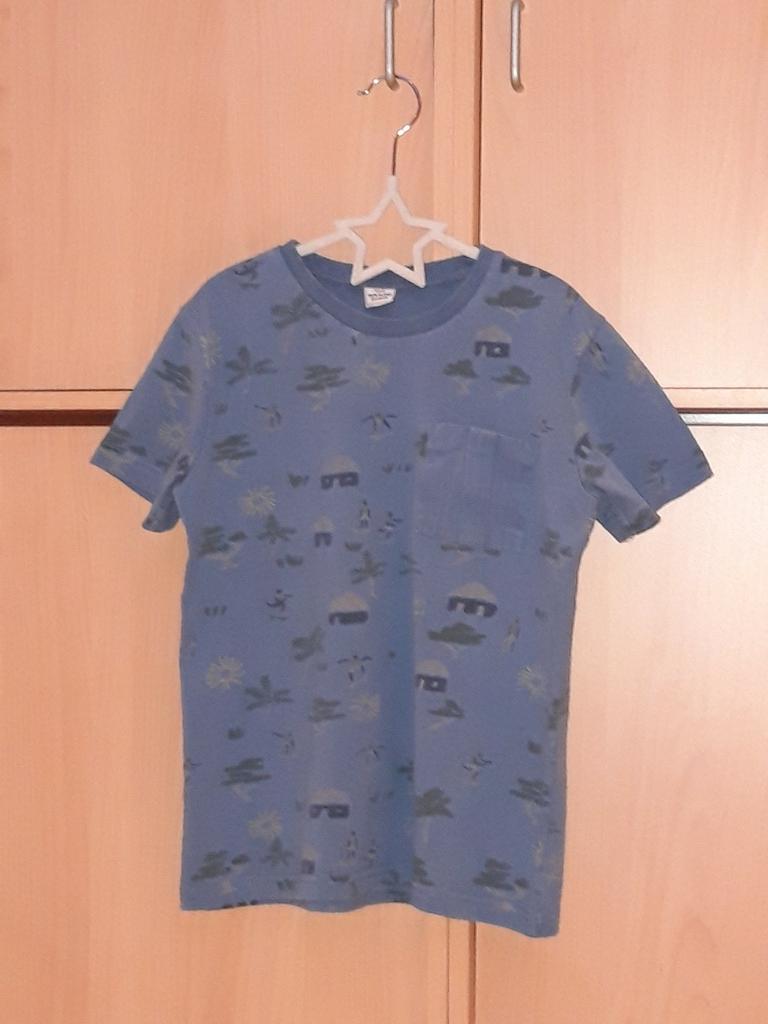T-shirt bleu avec poche poitrine 140/10 ans garçon TAO, Garçon, Enlèvement ou Envoi, Chemise ou À manches longues, Comme neuf
