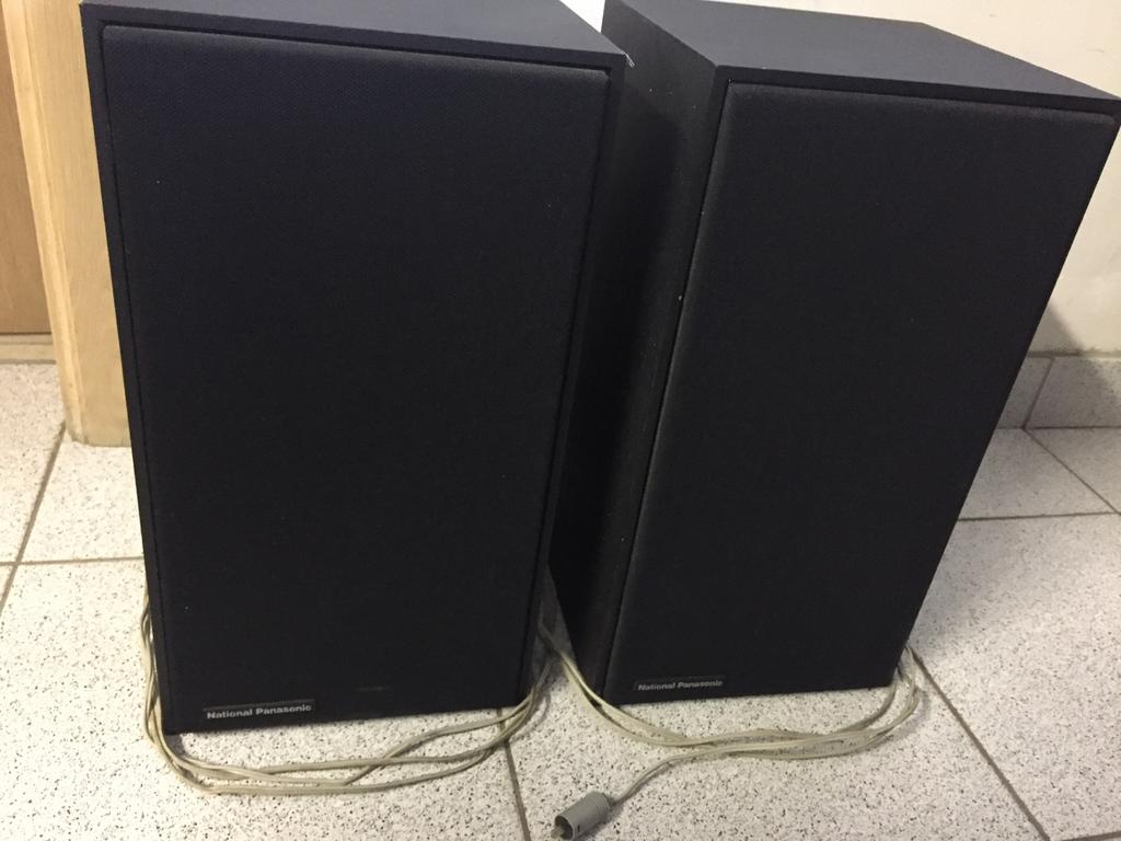 Twee luidsprekerboxen (National Panasonic), Audio, Tv en Foto, Luidsprekerboxen, Ophalen, Gebruikt