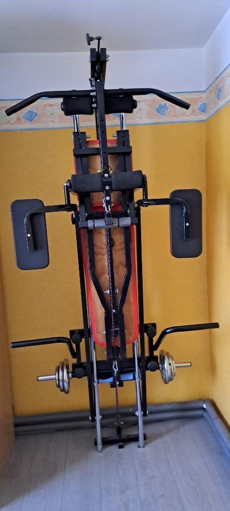 Fitness toestel multifunctioneel voor aan muur te bevestigen, Sport en Fitness, Ophalen, Benen, Krachtstation, Zo goed als nieuw
