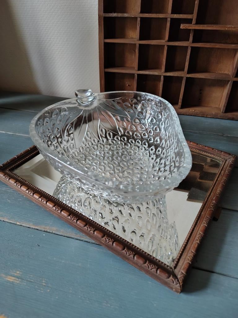 Bol en verre, forme fraise, Enlèvement ou Envoi, Comme neuf