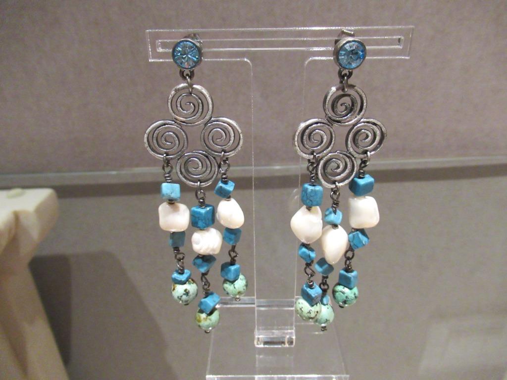 Nieuwe Dyrberg/Kern oorhangers met parelmoer en turquoise, Met kristal, Hangers, Nieuw, Verzenden