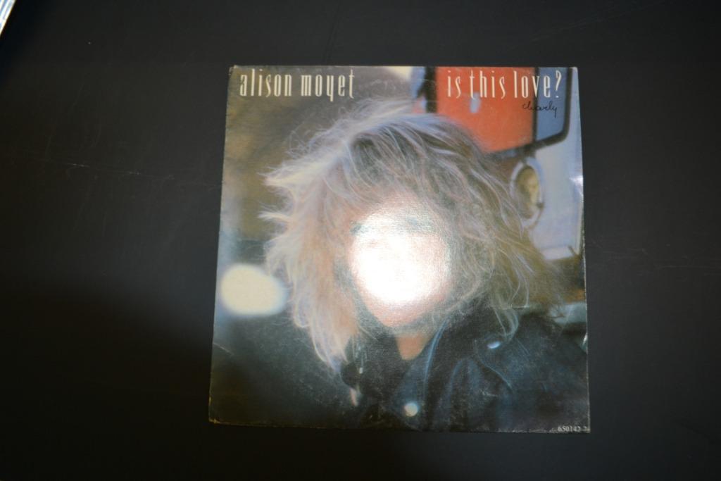 SINGLE ALISON MOYET IS THIS LOVE, Ophalen of Verzenden, Gebruikt