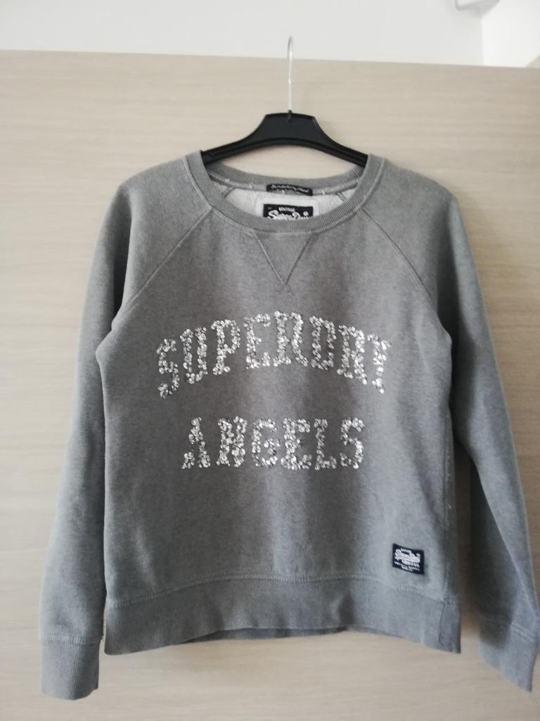 Superdry, Ophalen, Gedragen