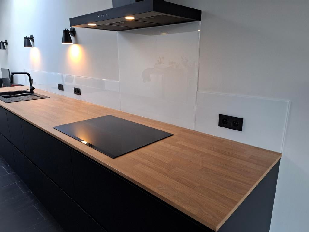 Spatwanden op maat in gelakt glas, opmeting ter plaatse., Ophalen, Wit, Hoekkeuken, Nieuw