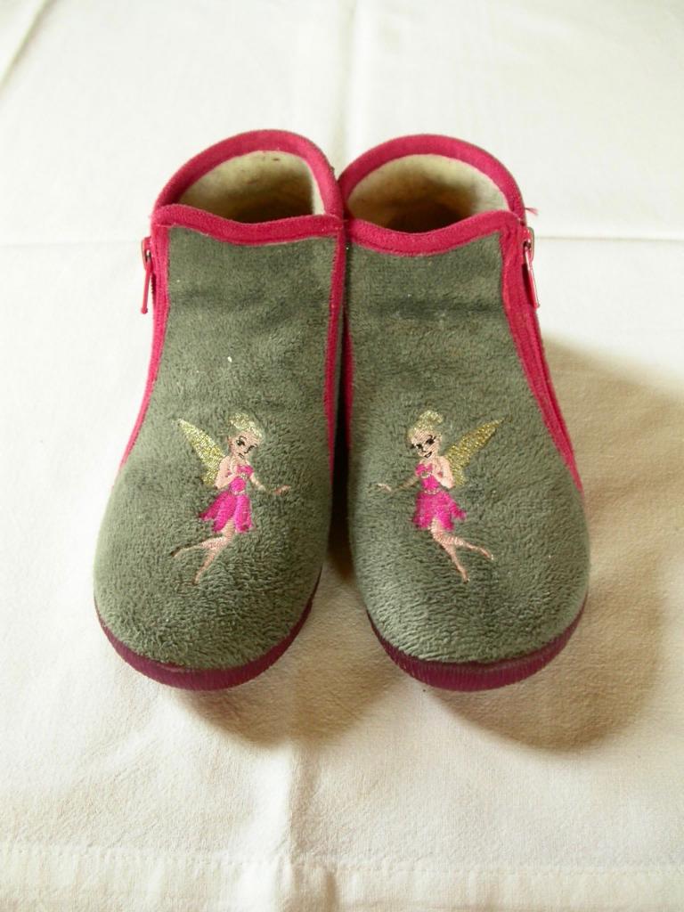 Pantoufles BELLAMY grises et roses  pt 27, Bellamy, Enlèvement ou Envoi, Utilisé, Pantoufles