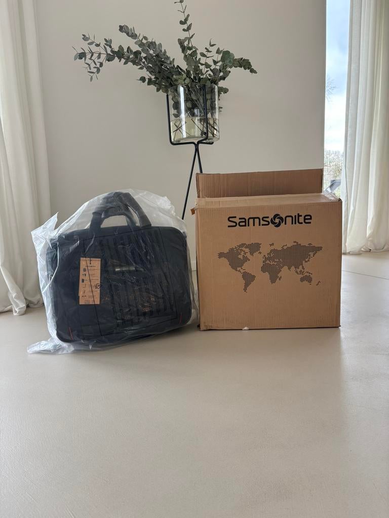 Samsonite pro dlx 5 rolling 15.6, Enlèvement ou Envoi, Neuf, Noir