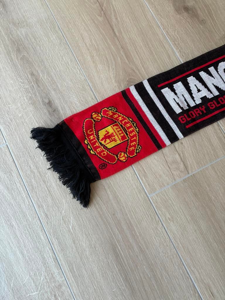 Retro sjaal Manchester United - 145x20cm, Enlèvement, Comme neuf, Fanion ou Écharpe