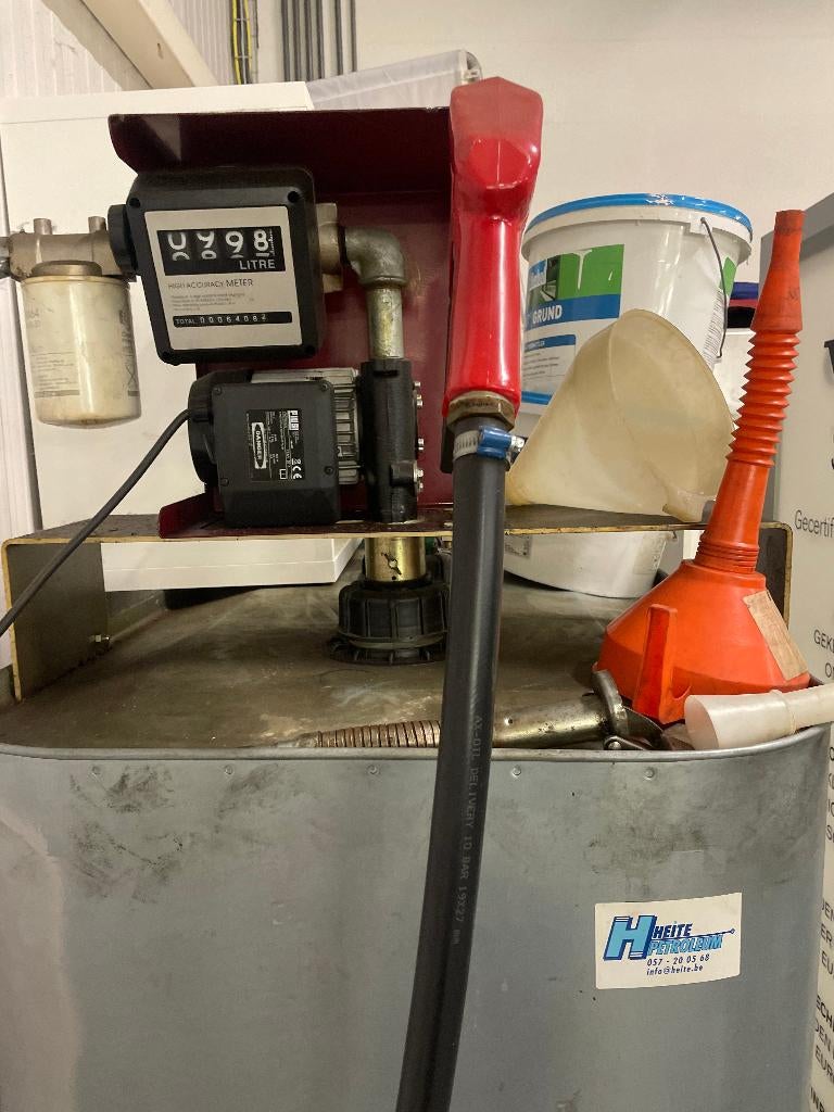Dubbelwandige brandstoftank met pomp – 1000 L, Enlèvement, Utilisé
