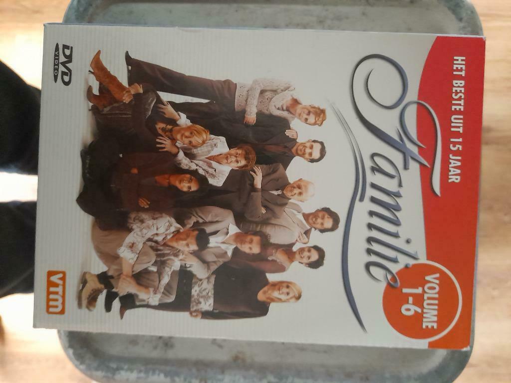 Het beste uit 15 jaar Familie, Enlèvement ou Envoi, Tous les âges, Drame, Coffret