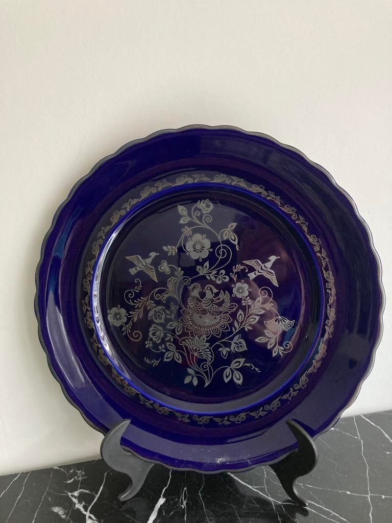 Assiette des Capeans espagnoles, bleu cobalt et doré, Enlèvement ou Envoi