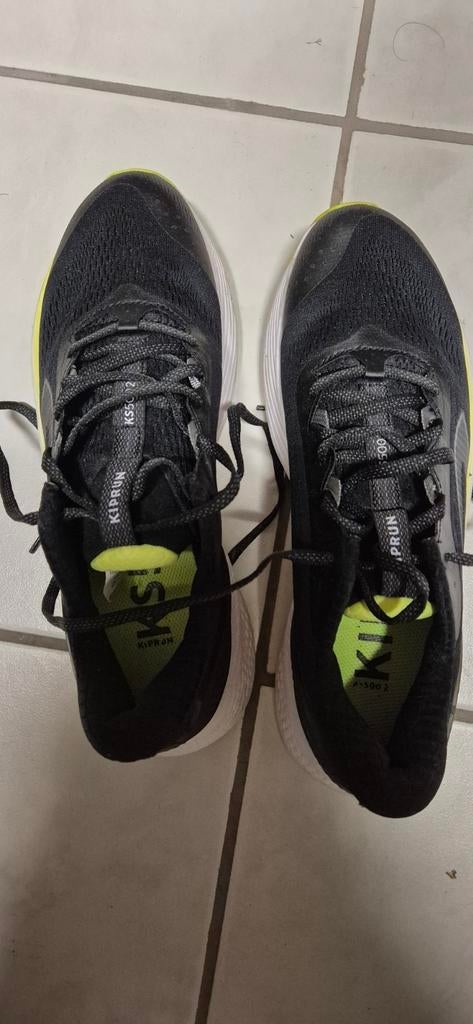 Chaussures de course taille 42, Enlèvement ou Envoi, Comme neuf