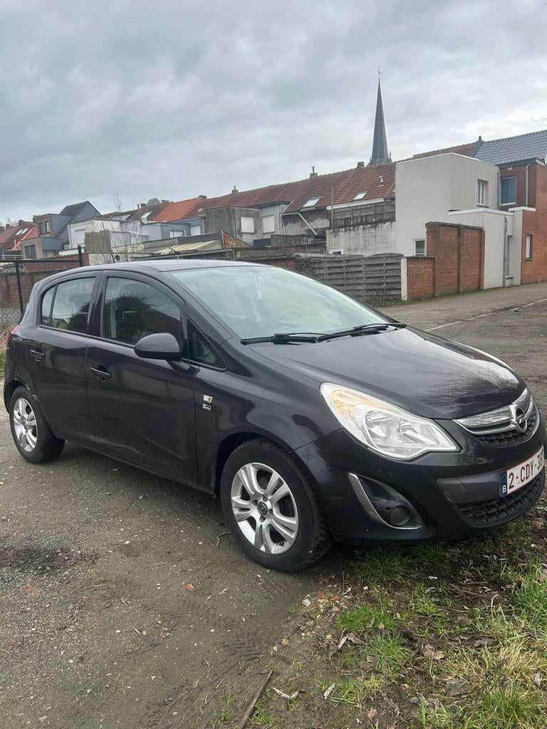 Opel corsa 1.2 benzine 5 DEURS AIRCO, Auto's, Voorwielaandrijving, Stof, Zwart, Navigatiesysteem