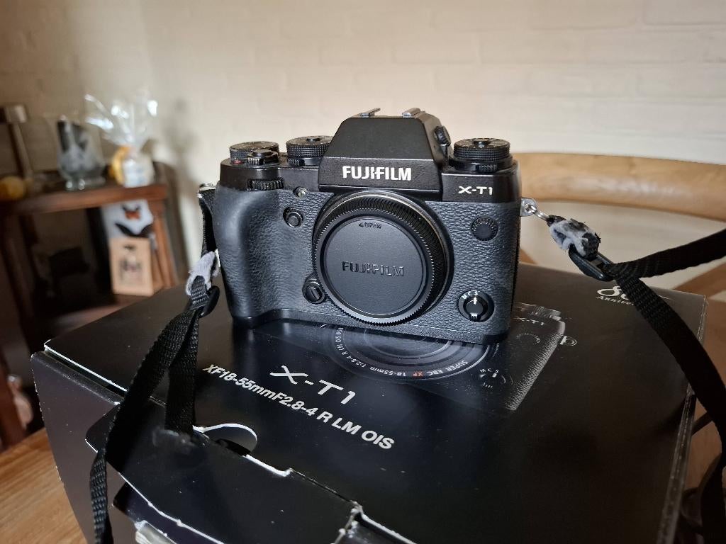 Appareil photo, Enlèvement ou Envoi, Utilisé, Reflex miroir, Fuji