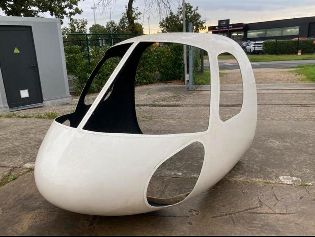 Helicopter helikopter cockpit cabine vliegtuig mancave, Verzamelen, Luchtvaart en Vliegtuigspotten, Ophalen, Zo goed als nieuw